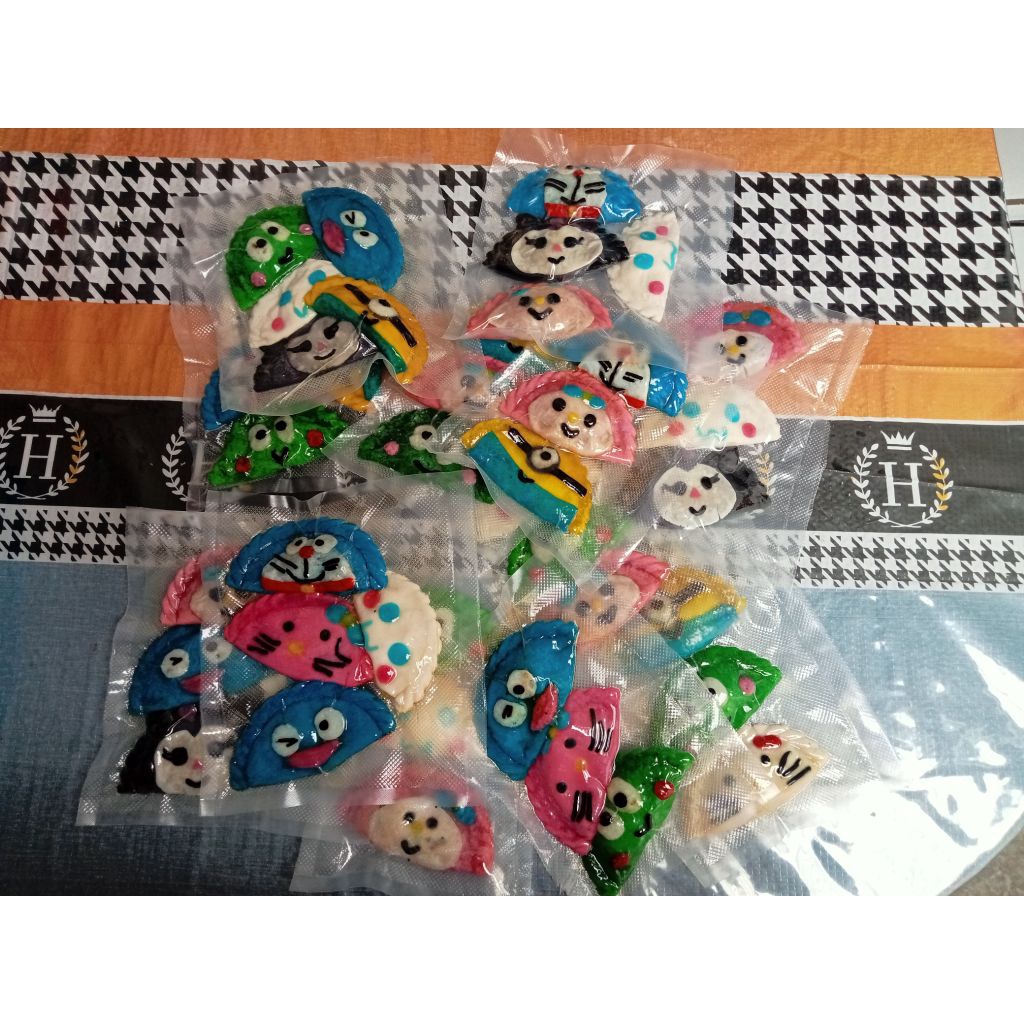 

CIRENG KARAKTER LUCU FROZEN (ISI 3)