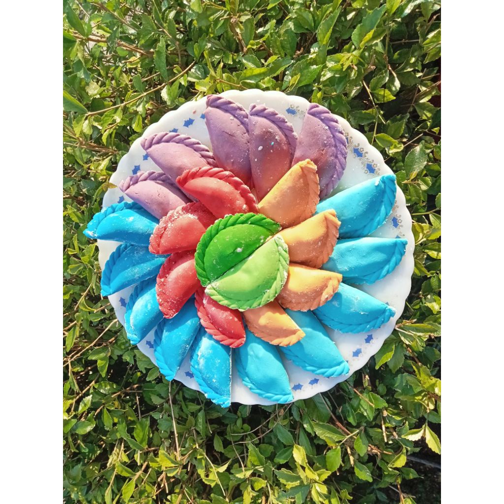 

CIRENG ISI RAINBOW (ISI 10)