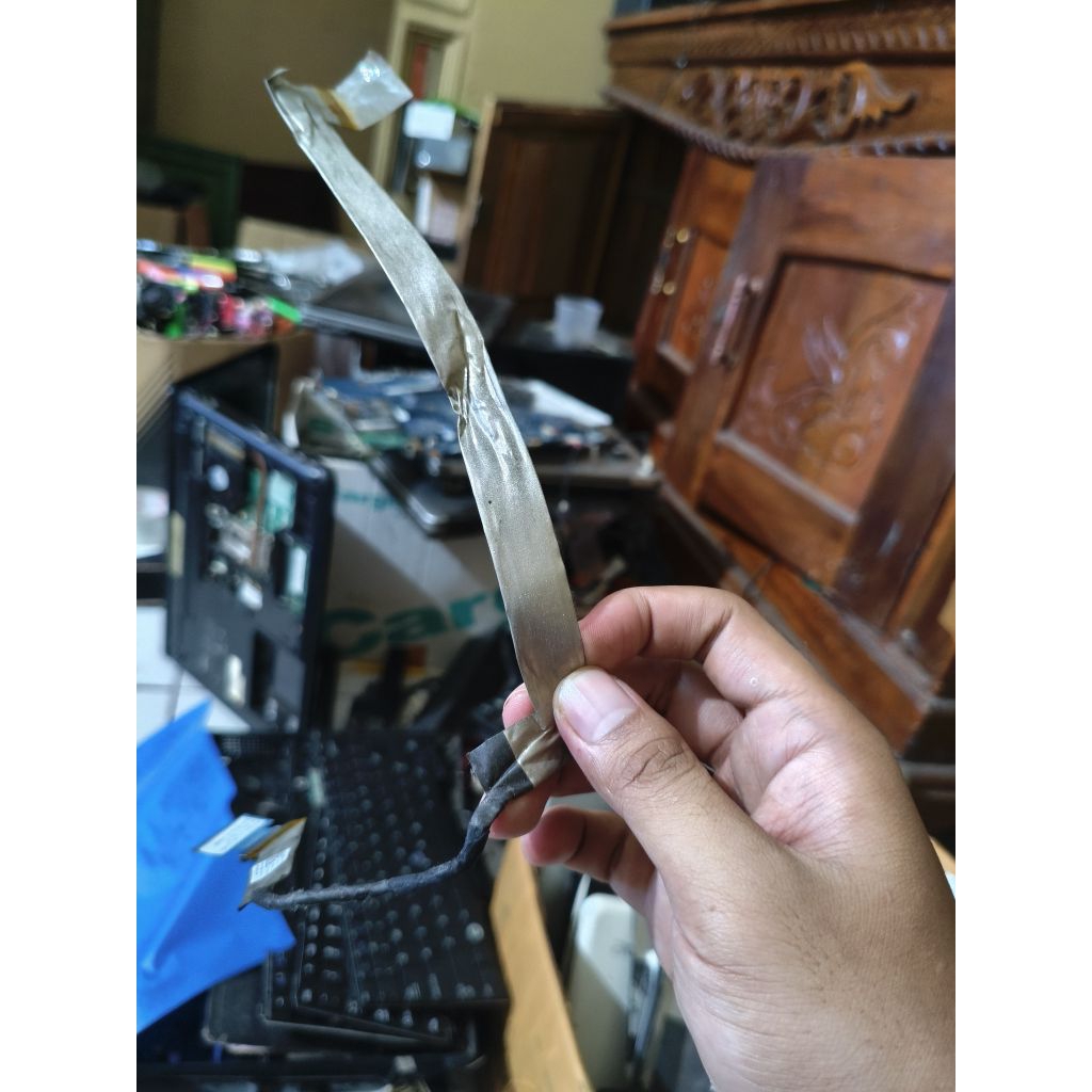 fleksibel lcd laptop dell Vostro 3500 ori