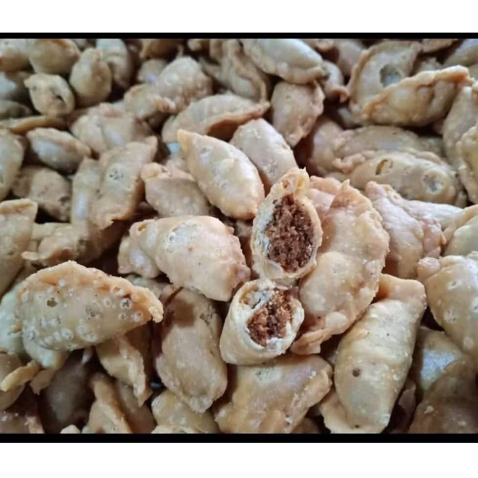 

Pastel Mini Isi Abon Udang Kiloan Super Enak Renyah,Gurih Cmg Snack Camilan Favorite