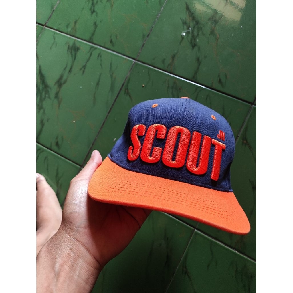 Topi Scout bordir second