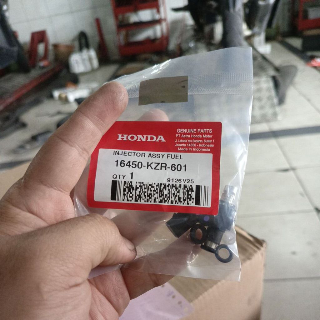 injektor vario 125 16450KZR601