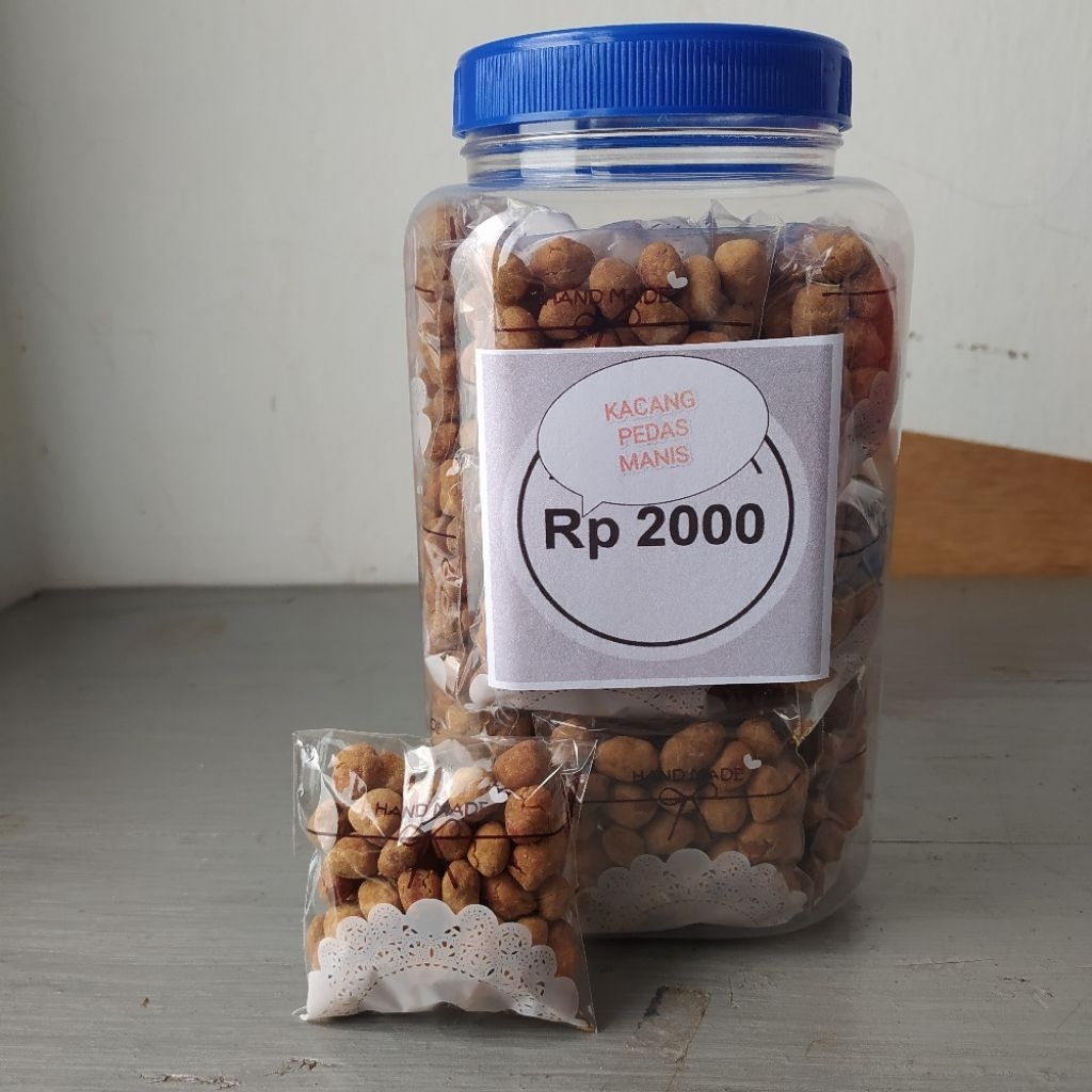 

kacang telur pedas manis kemasan toples isi 25pcs
