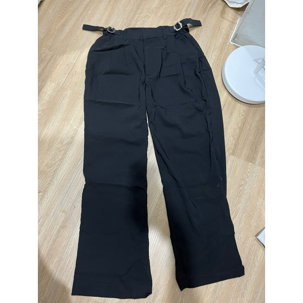 Celana Kain Hitam - Kalalaen