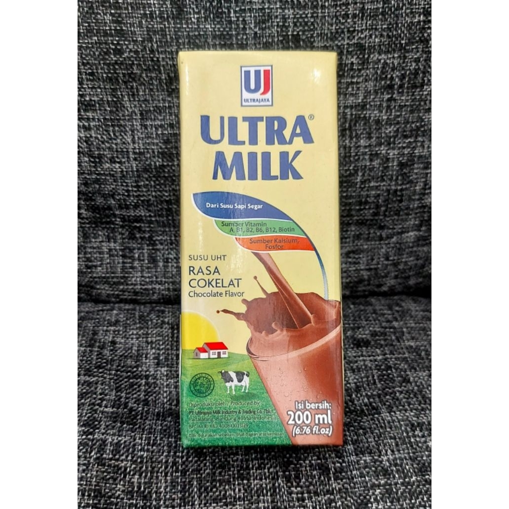 

Susu Ultra Milk 200ml // Coklat