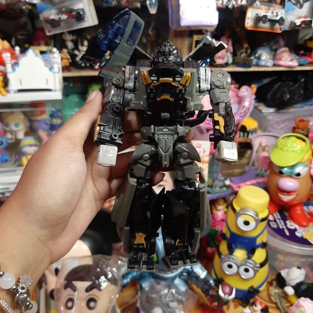 Robot Transformers Iron Hide Voyager Class Revenge Of The Fallen Tomy Hasbro Part tidak lengkap