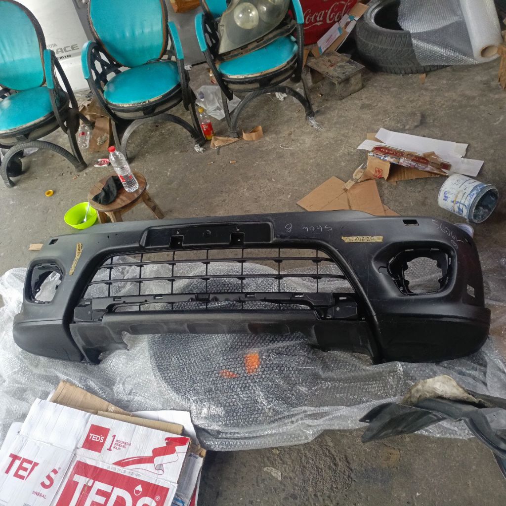 Bumper Bemper Bagian Depan Mitsubishi Pajero Dakar 2012 2013 2014 Original