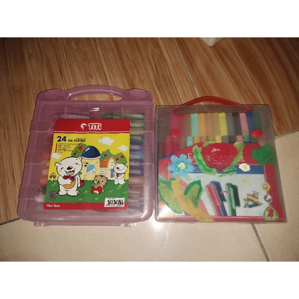 

Paket MURAH crayon titi 24 warna + spidol 30 warna faber castell connector pen set