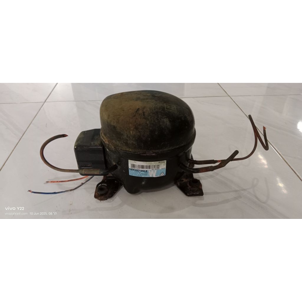 mesin kompresor kulkas 1pintu 1/8pk bisa di gunakan untuk semua kulkas 1pintu