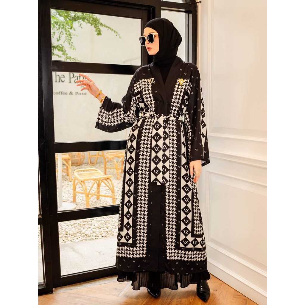NWT‼️Deffect Sale Vivi Zubedi VZ Monogram Abaya Lady undertag original 100%(Lebih murah cek Deskrips