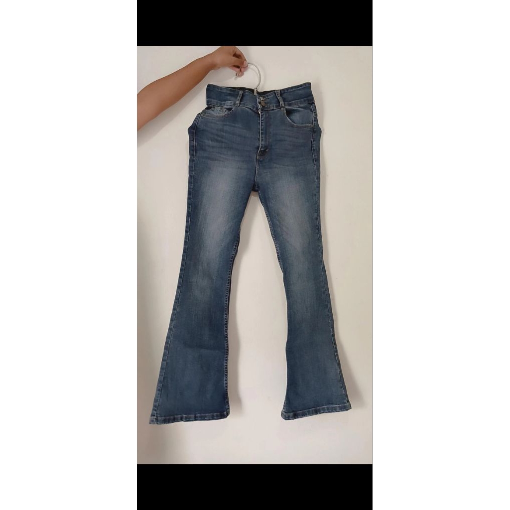 preloved jeans cutbray