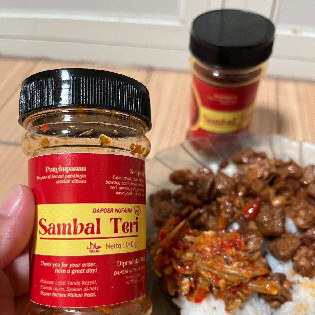 

Sambal Teri netto 130 gr - PEDAS NAMPOL - By Dapoer Nufaira