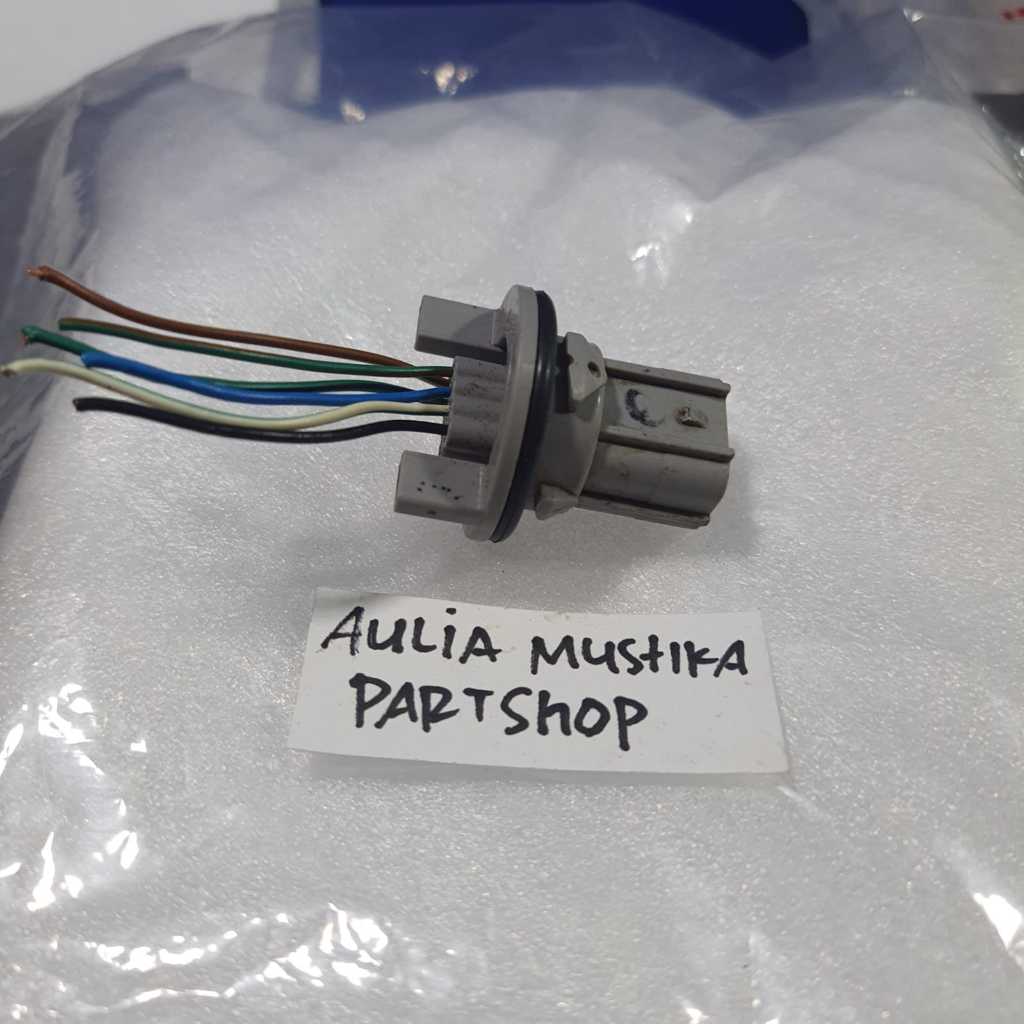 socket fiting kabel lampu depan vario 150 vario 125 led old