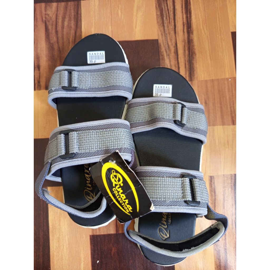 preloved sendal anak karet size35  hitam baru all