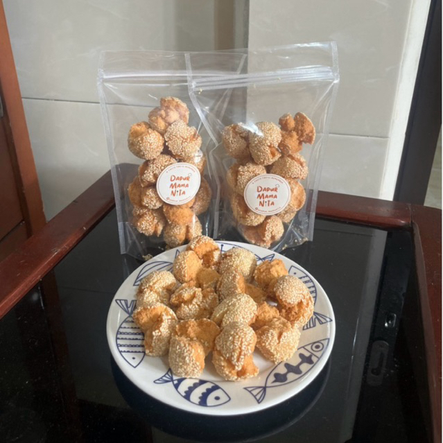 

Kue Ketawa Khas Medan - Medium
