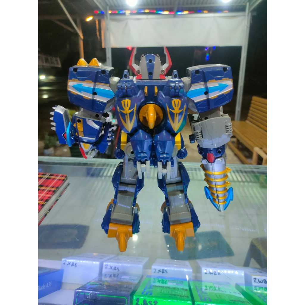 Mainan Megazord DX Gozyujin Gokaiger