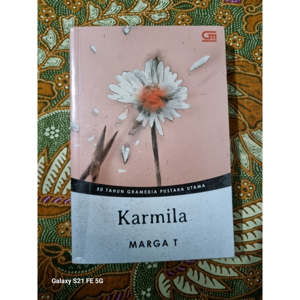 Marga T - Karmila