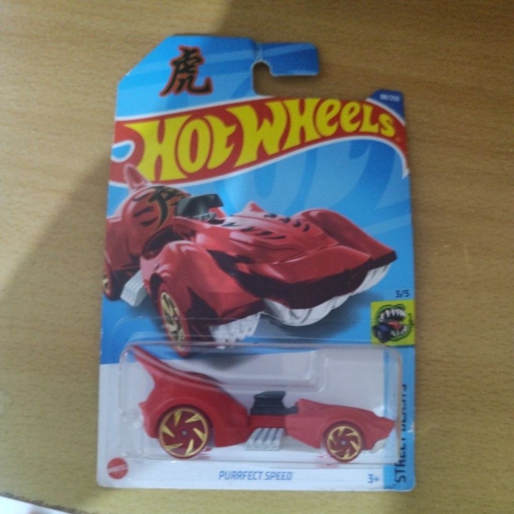 purrfect speed minus kerut gantungan