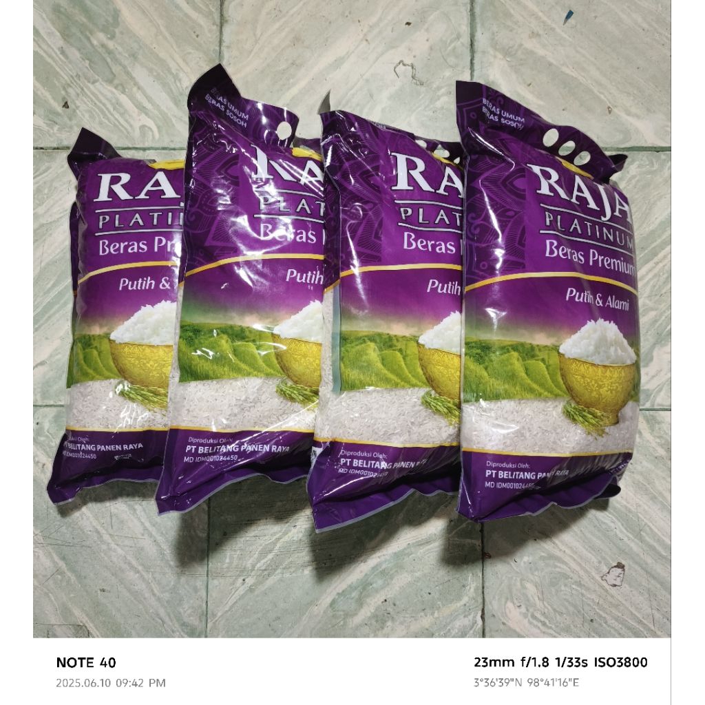 

BERAS PUTIH PREMIUM 20KG (4BKSX5KG)