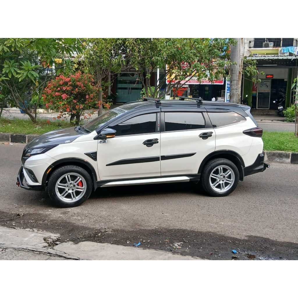 paket velg plus ban accelera 235 50 r18 untuk mobil terios use velg hsr aeri ring 18