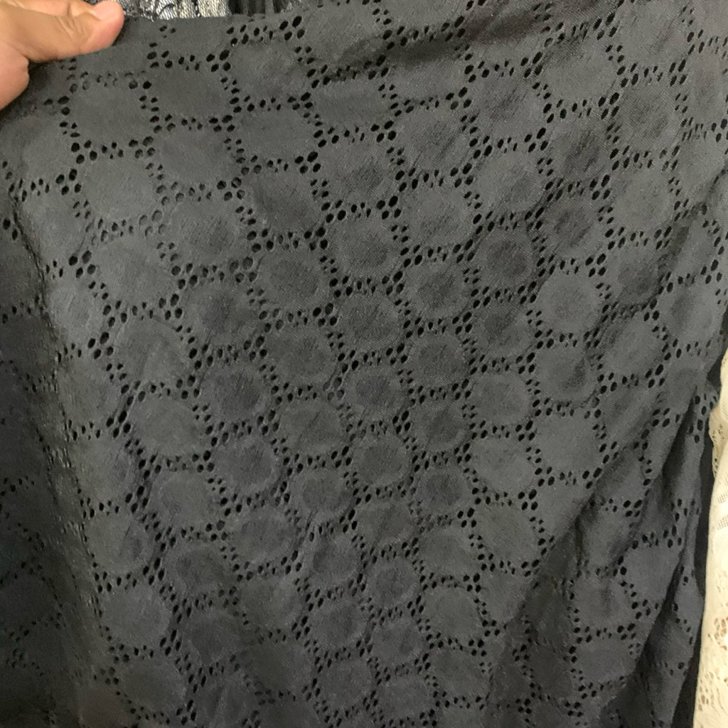 kain brokat - kain brukat premium - kain semi prada import