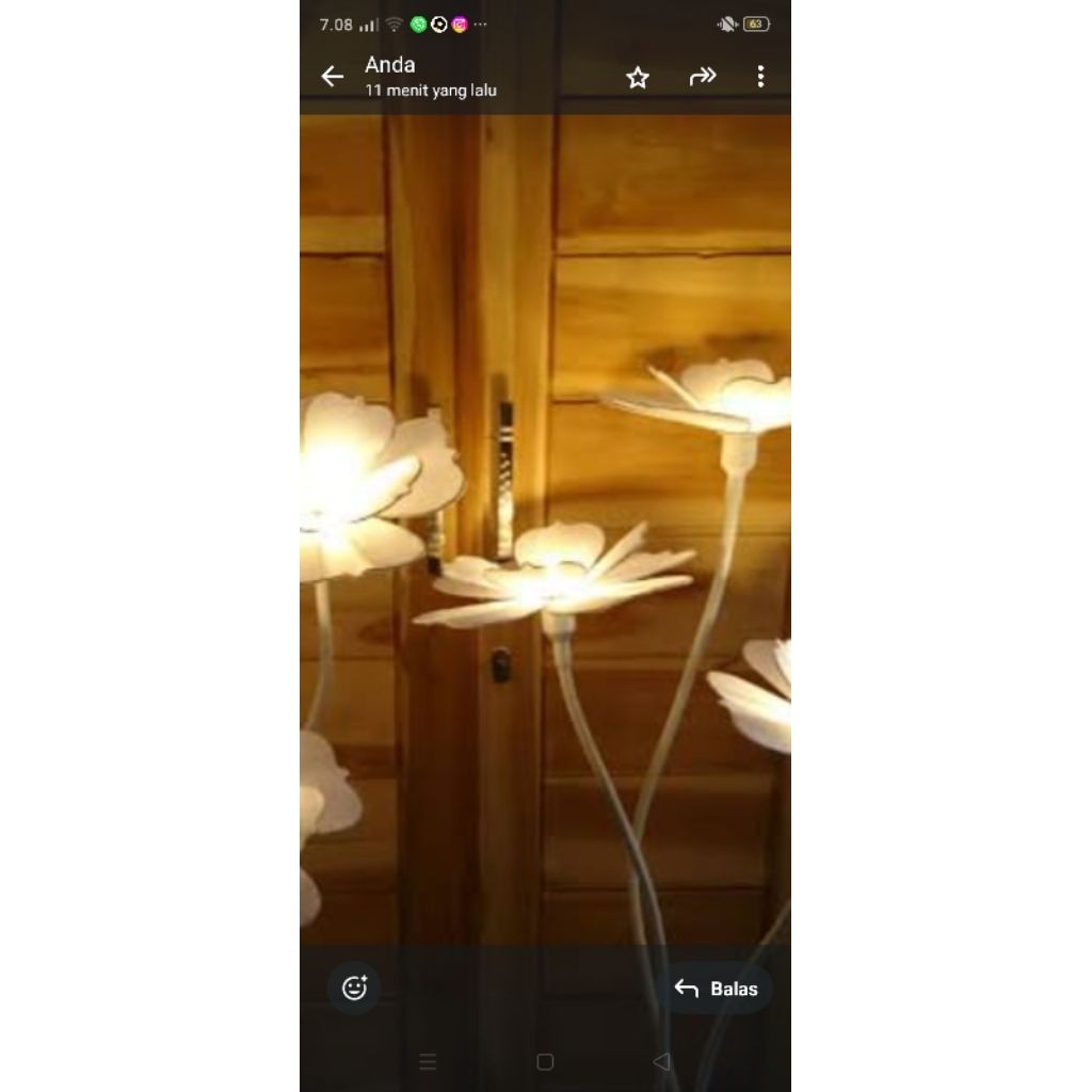 bunga lampu dekorasi