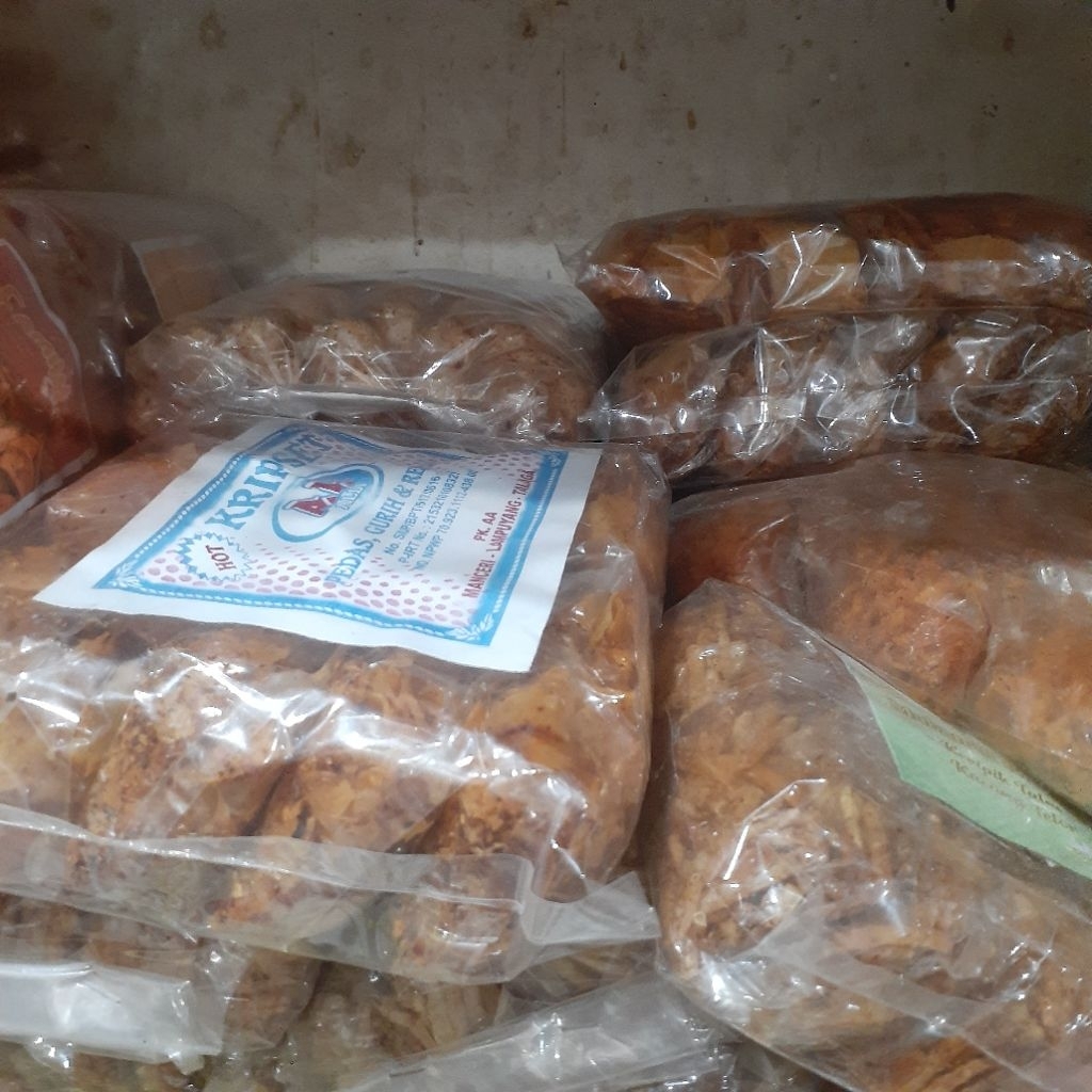 

Keripik singkong Pikset keripik setan keripik pedas