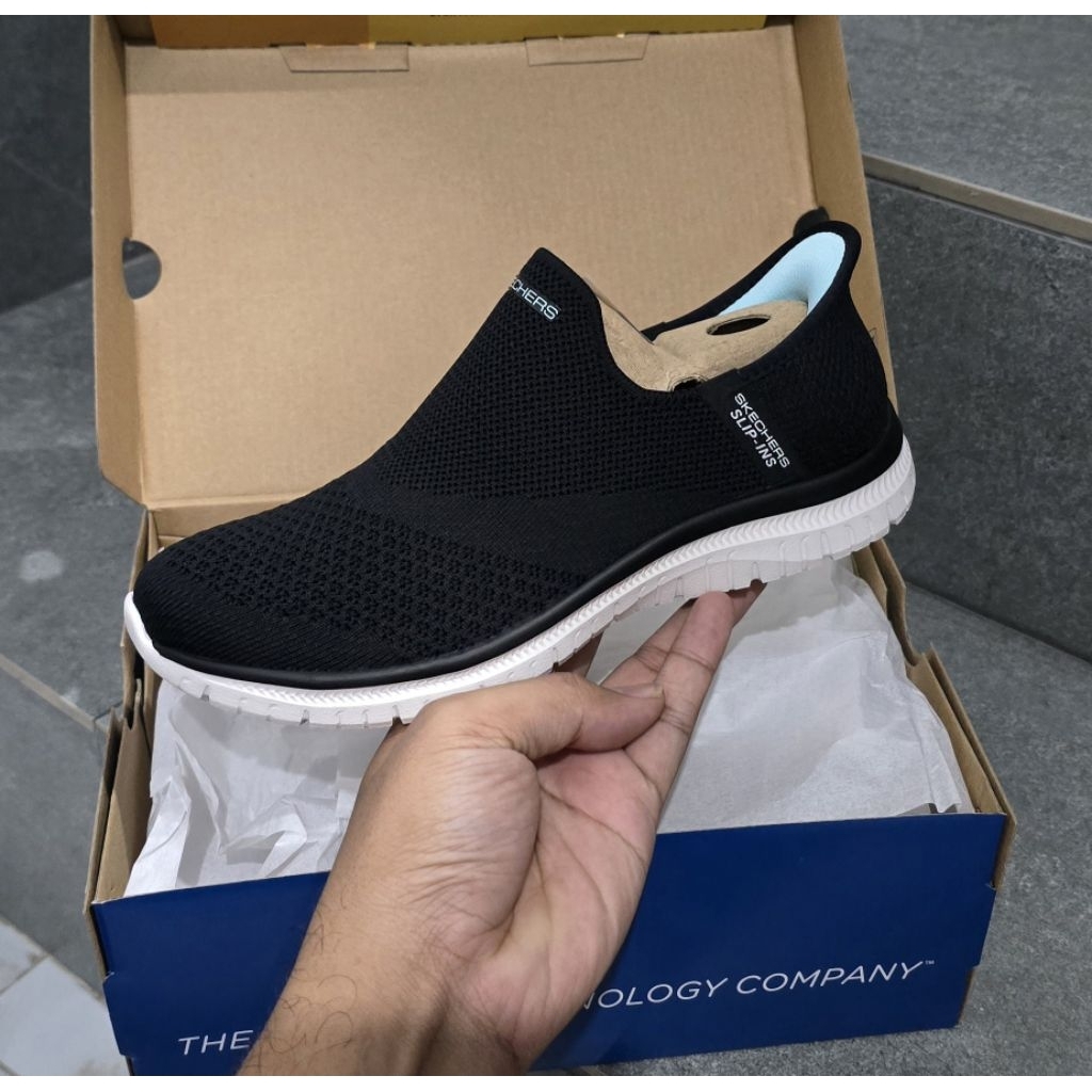 sepatu slip on wanita skechers hitam size 36 37 38 39 original resmi 100%