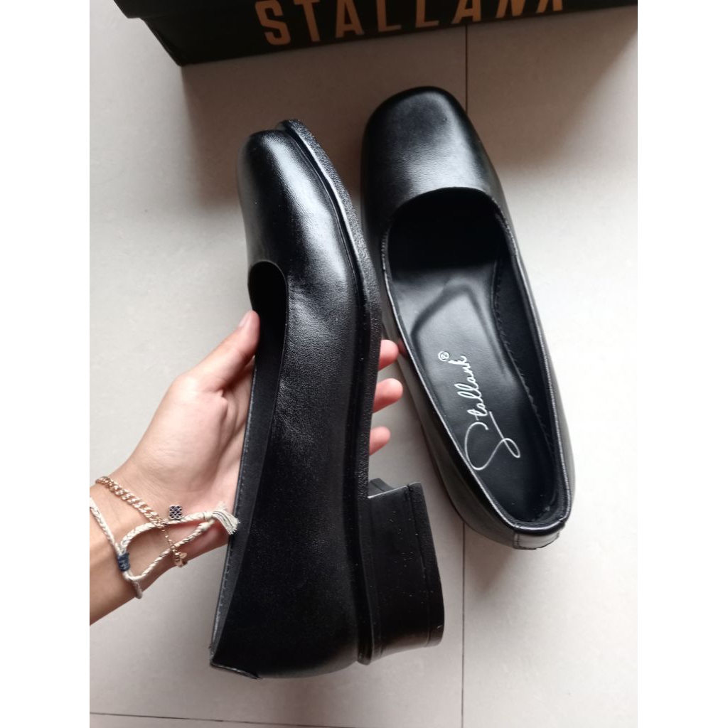 sepatu dari stallank,masih baru
