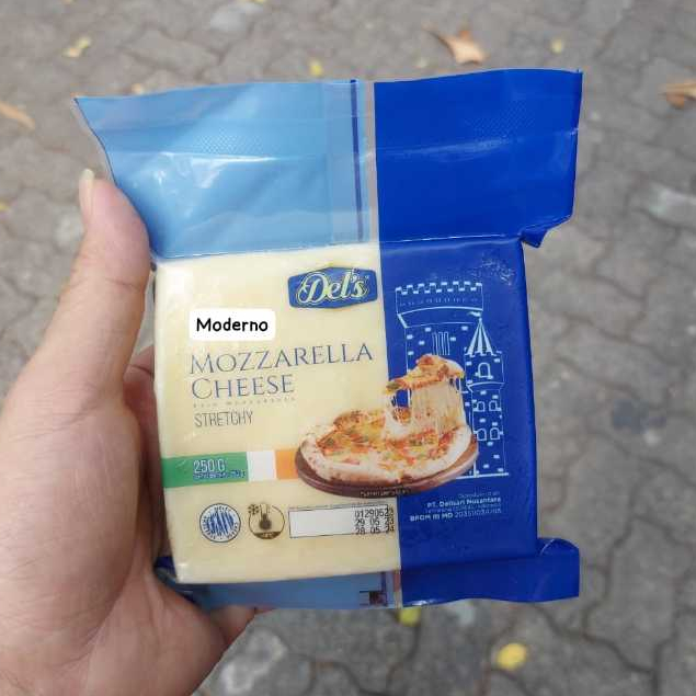 

Del's Mozzarella Cheese 250gr - Keju Mozzarella - 250Gr