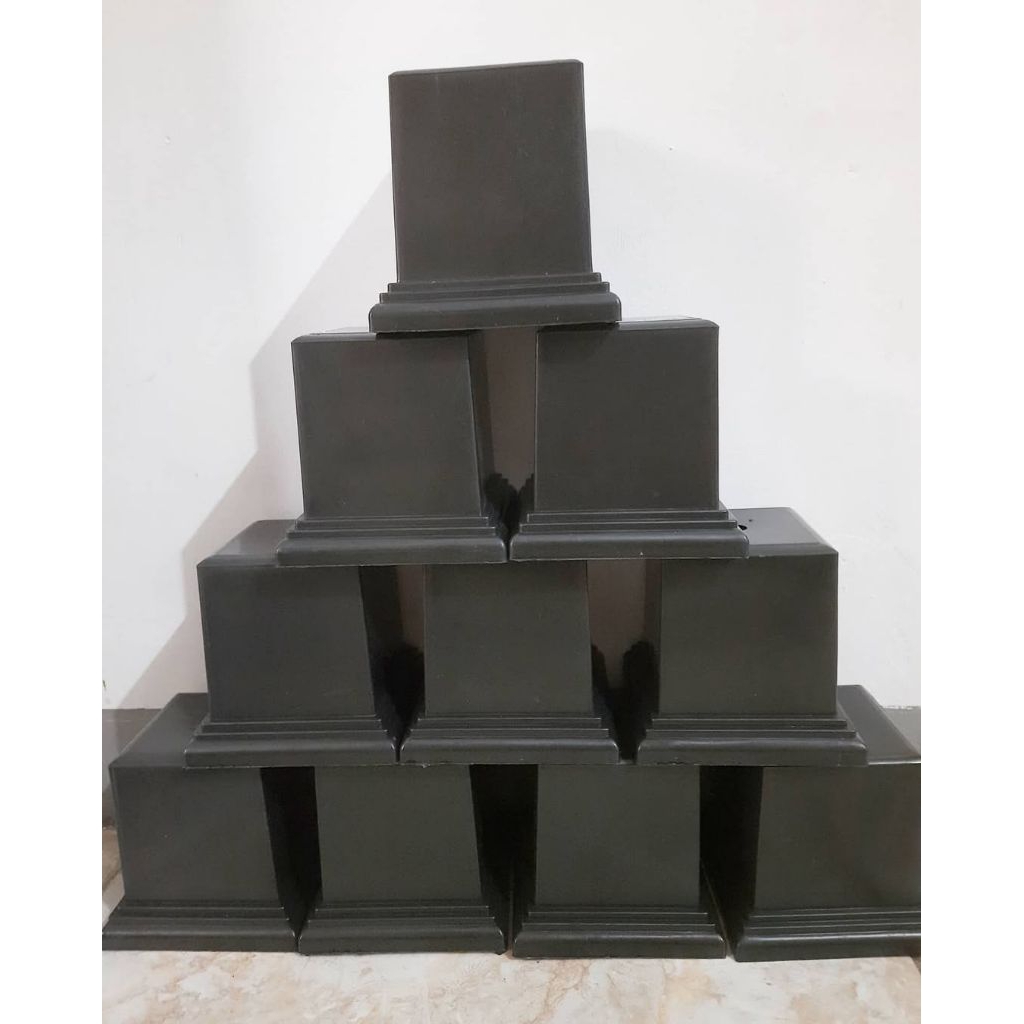 W4 PIALA // TATAKAN PIALA WISUDA // TATAKAN W4 // GROSIR PIALA