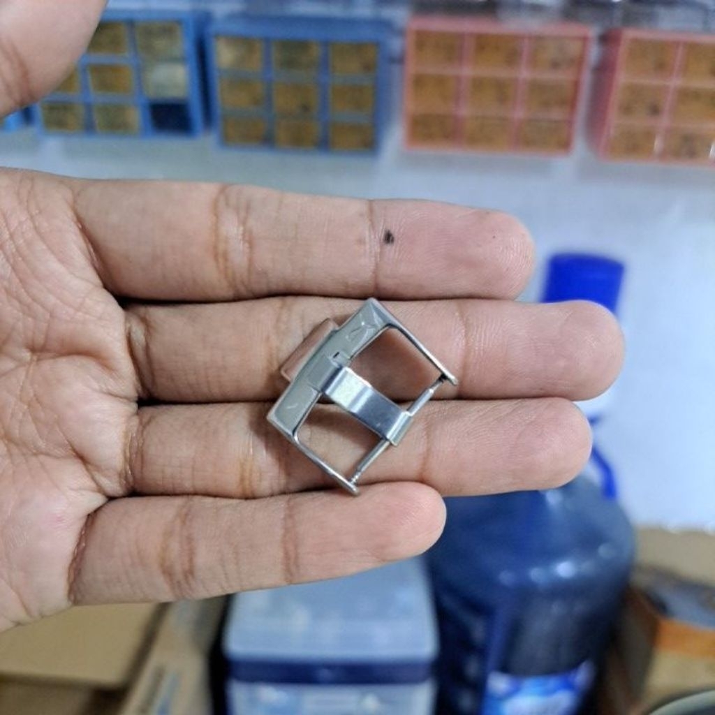 gesper strap jam tangan. buckle strap jam tangan. gesper kulit jam tangan. buckle jam tangan. gesper