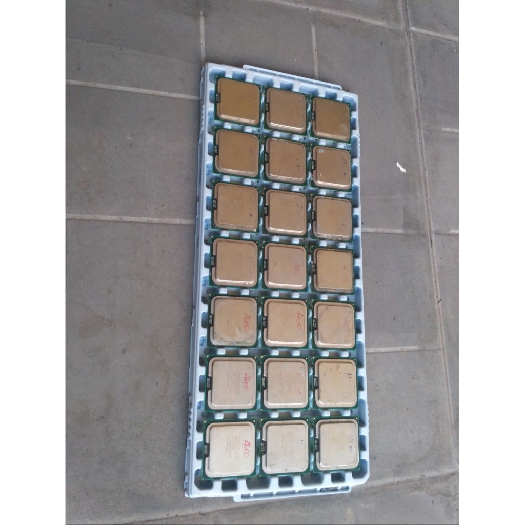 processor prosesor core i3 generasi 4  soket 1150 support di motherboard H81