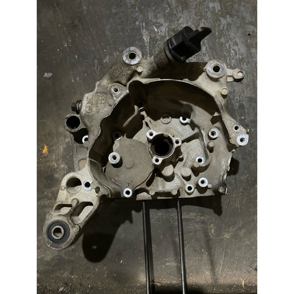 Krankes Kalter Mesin Kalter Kanan Blok Oli Kanan Honda Beat Fi ESP Scoopy ESP PNP Beat stater Halus 