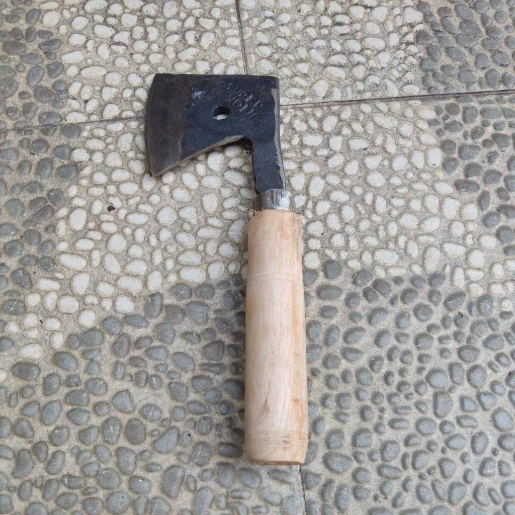 kapak kupas kelapa bahan baja per