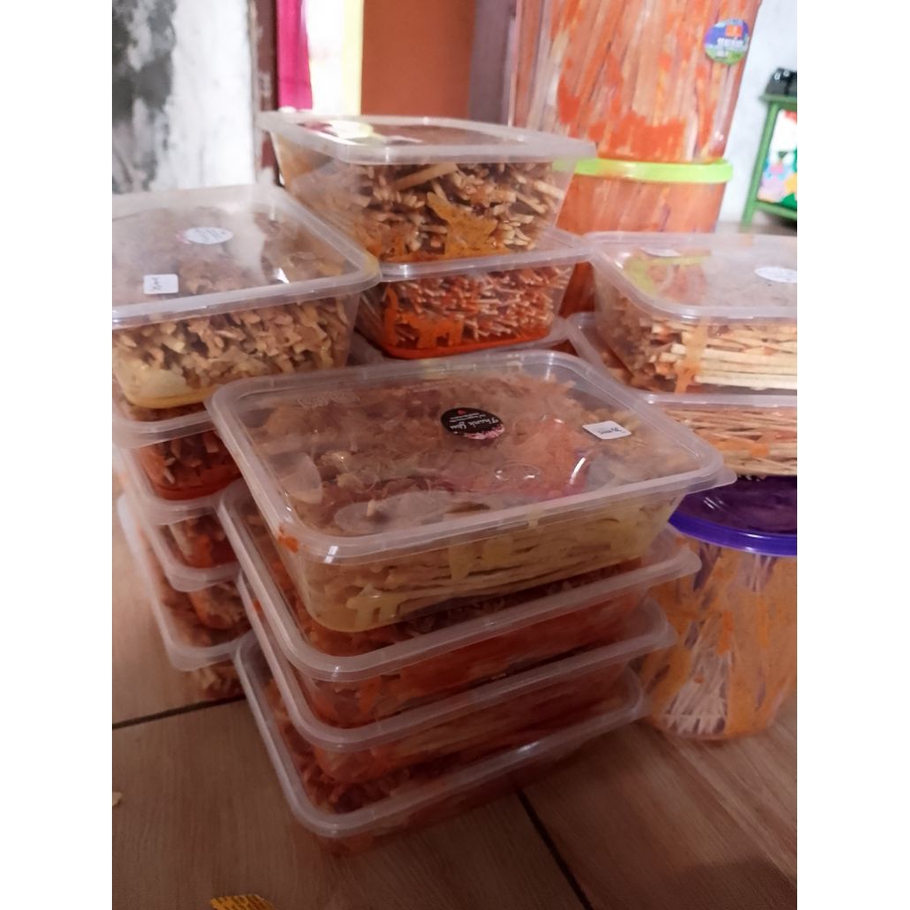 

Cemilan Viral Biting Lidi Enak & Gurih Kemasan Box thinwall 500 ml