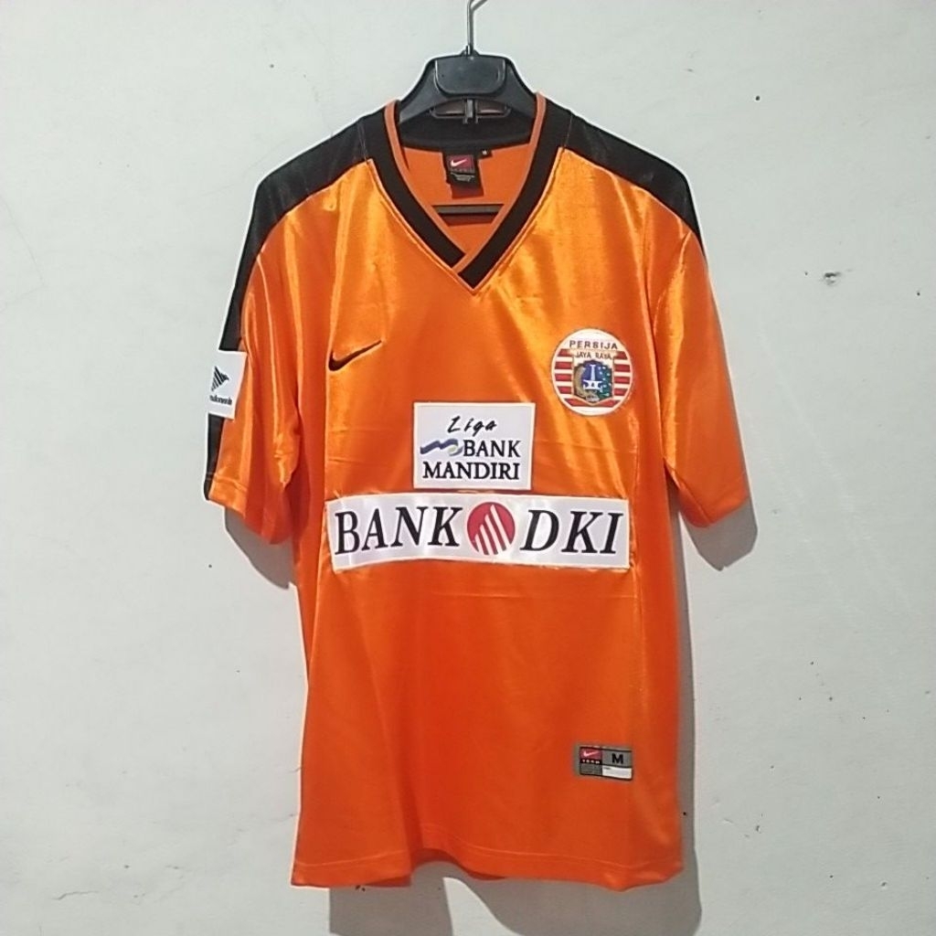 Jersey Persija Jakarta tahun 2001 bisa pake nameset (baca deskripsi)