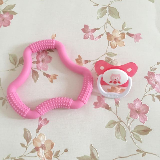Preloved Dr. Brown'S Teether And Pacifier