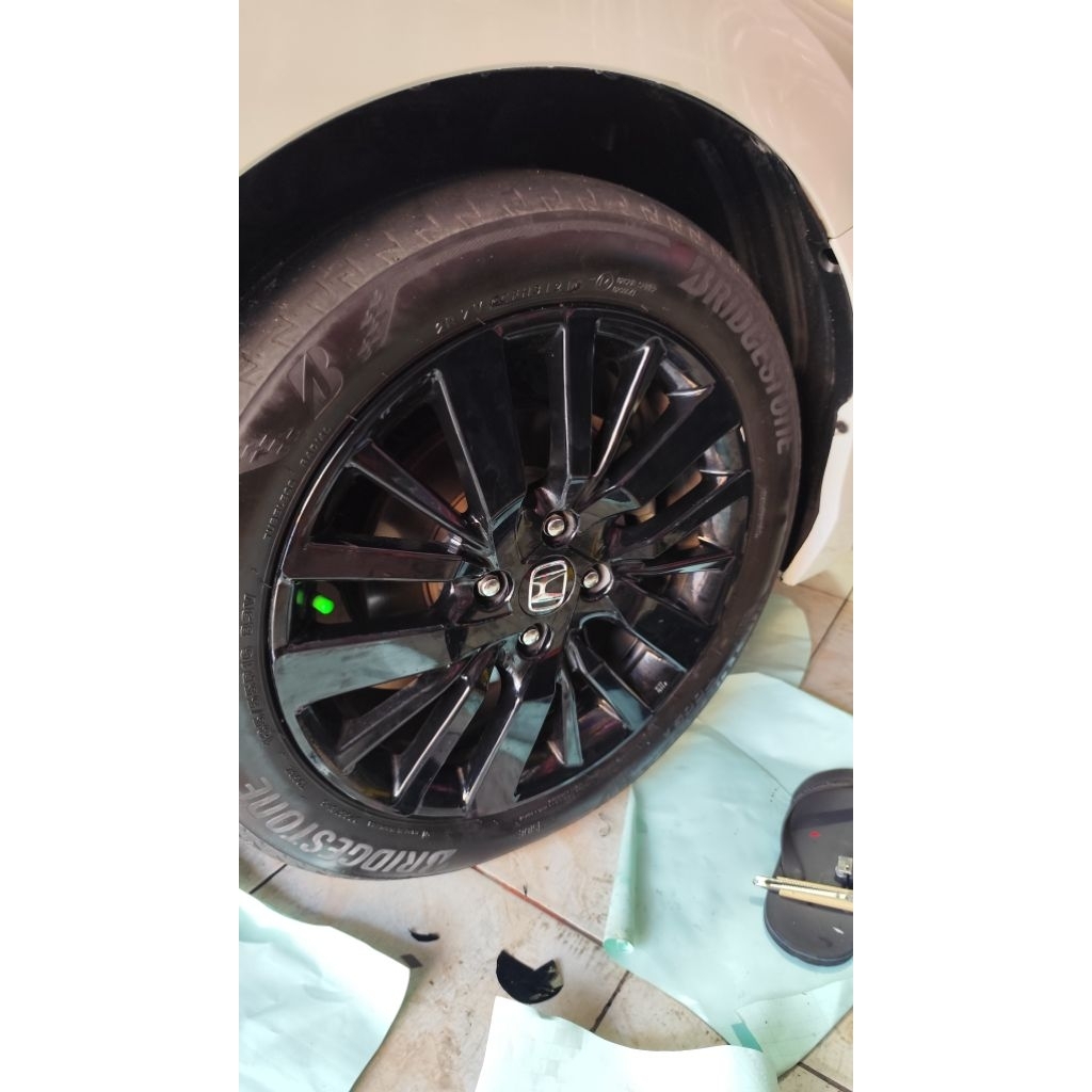 Bluberry02 Sticker Velg/ Delete Silver Velek/ Sticker Velek Honda City Hatchback 2022