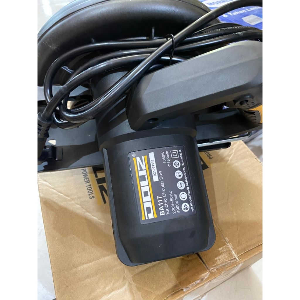 Mesin circular saw 7" Doliz BA 117