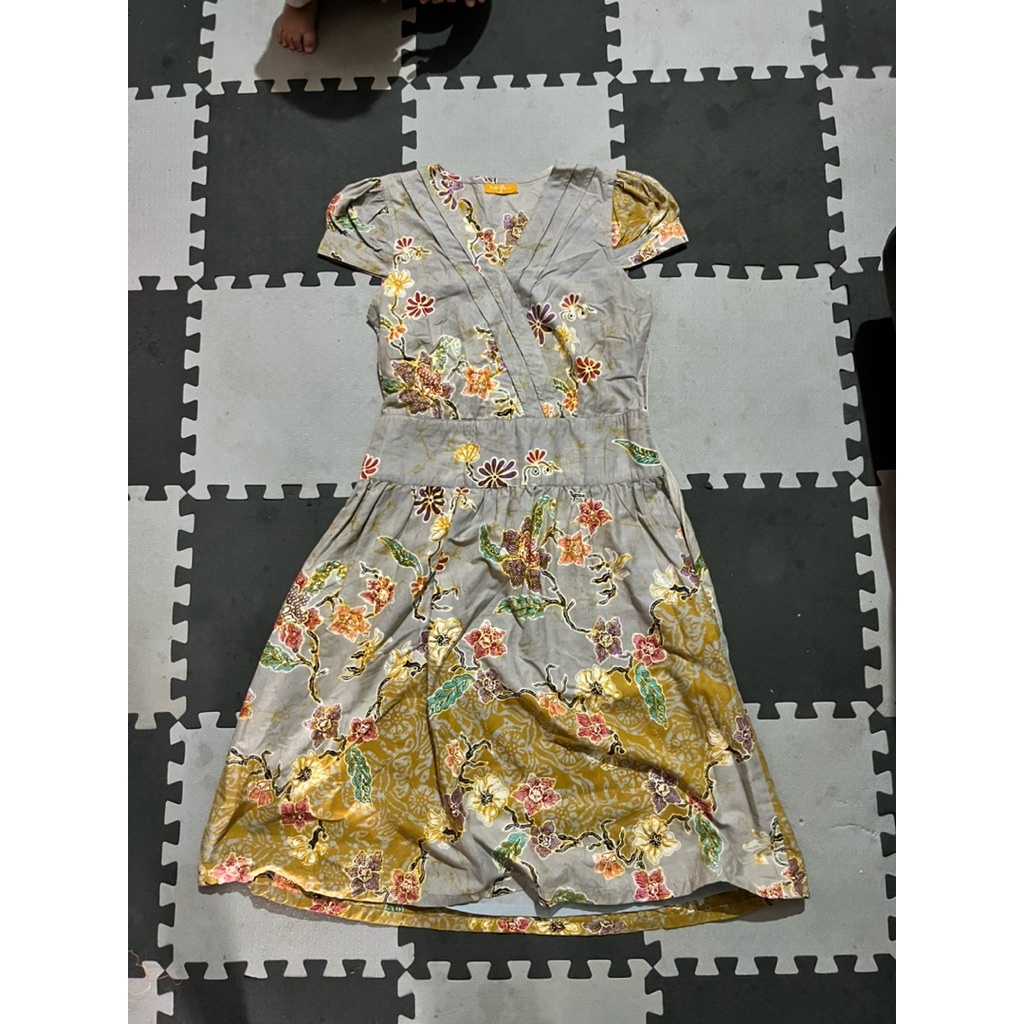 Preloved dress batik