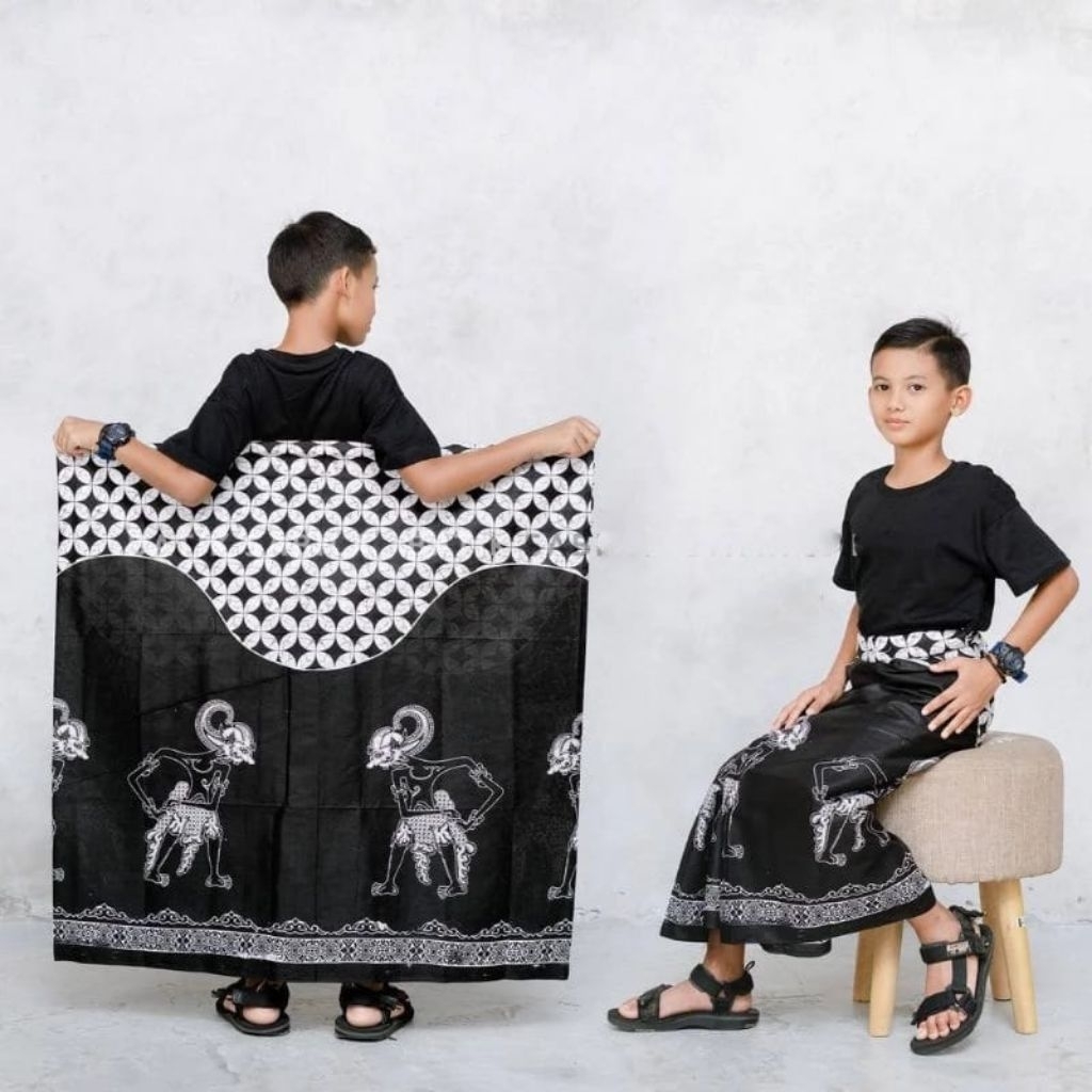 sarung batik anak laki laki motf wayang | sarung pria wayang gunungan | sarung printing | sarungnya 