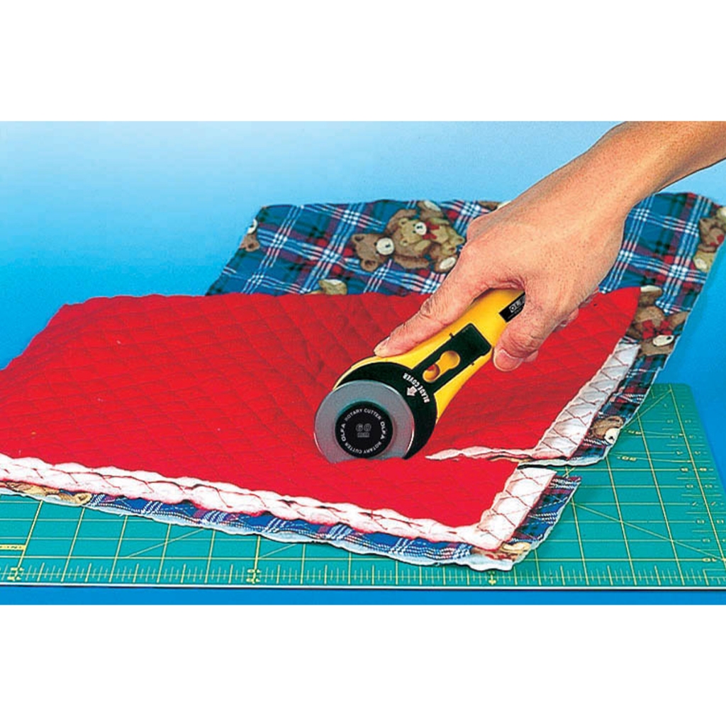 

OLFA RTY-3/G Alat Pisau Potong Kain dia 60mm Rotary Cutter 60 mm