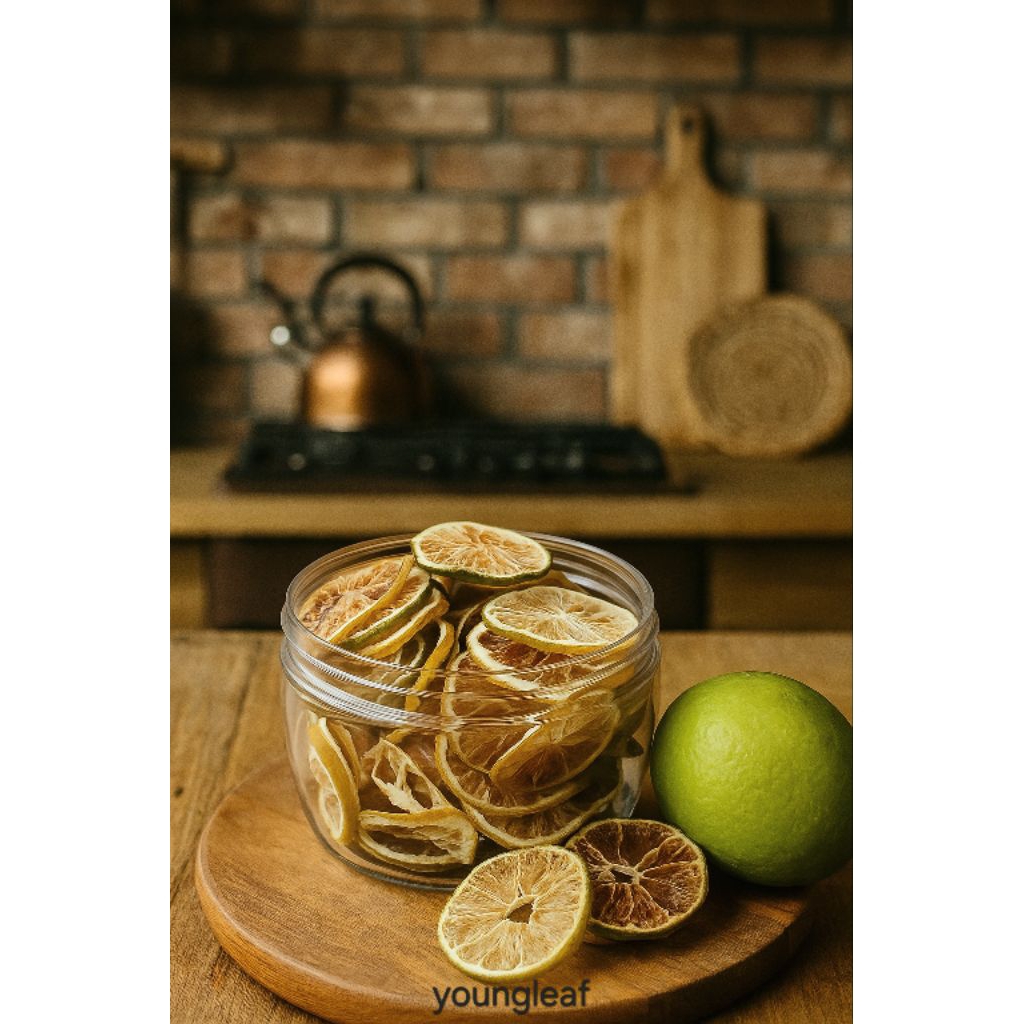 

DRIED LOCAL LEMON| DRIED LEMON LOKAL| LEMON KERING| LEMON LOKAL KERING 25gr & 50gr