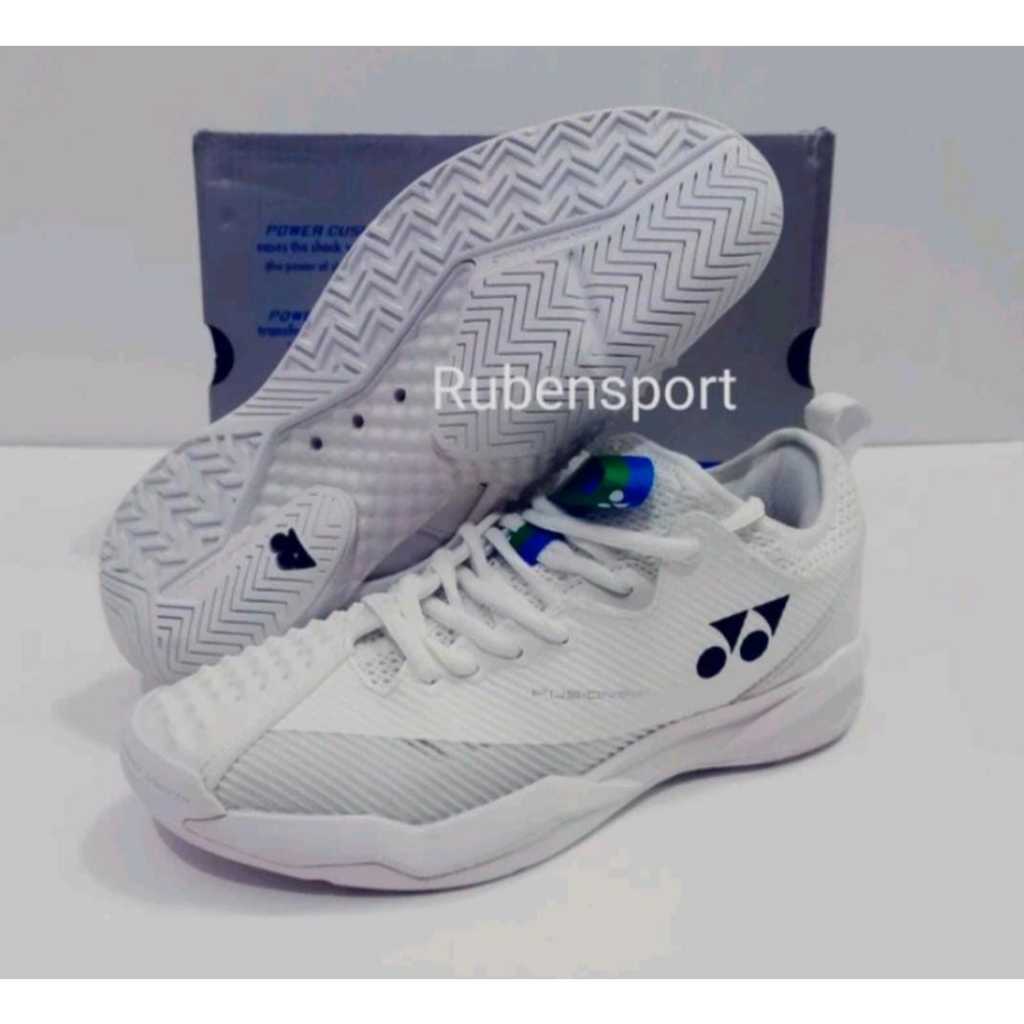 Sepatu Badminton Fusion Rev 4