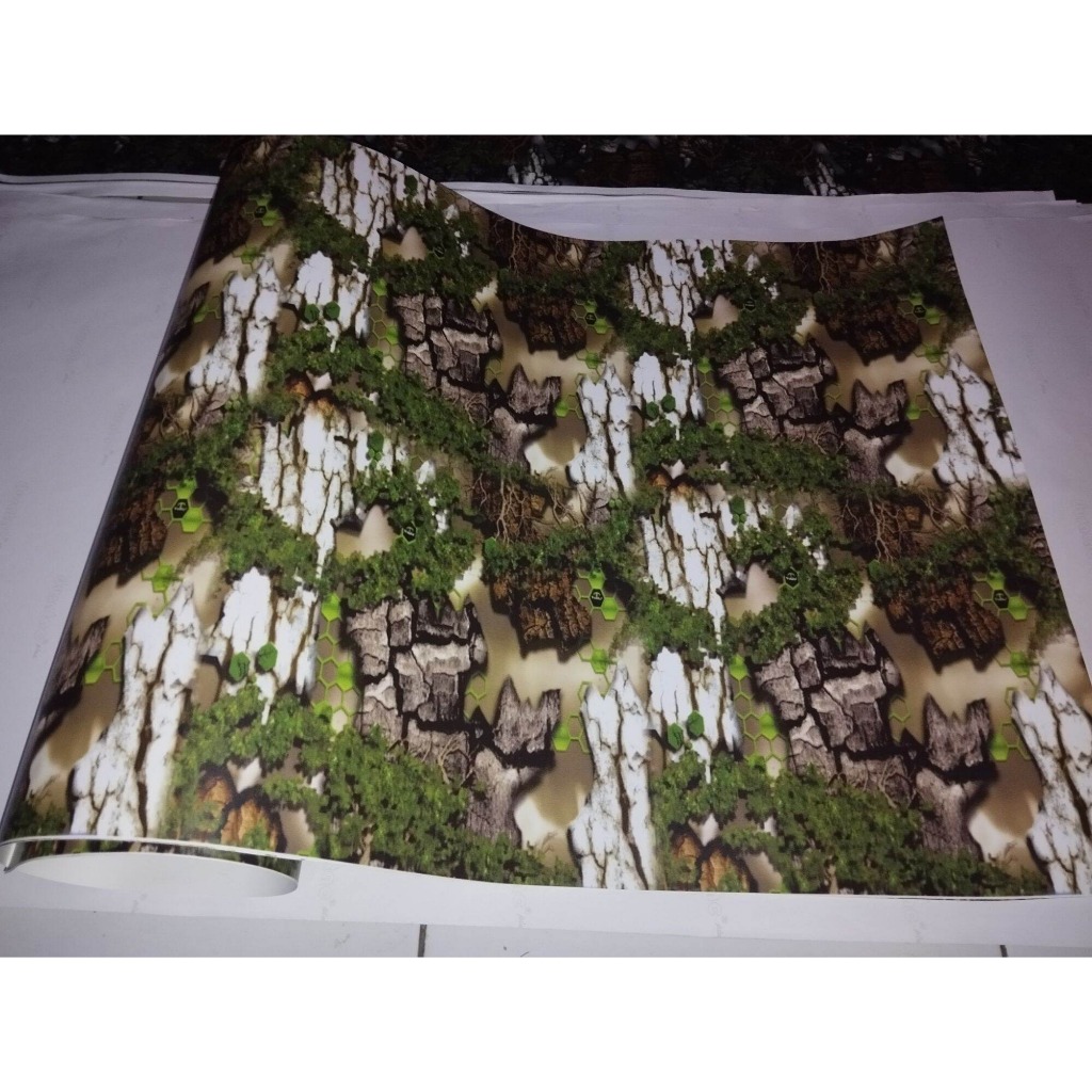 

Stiker Camo Outdoor Treezyn New