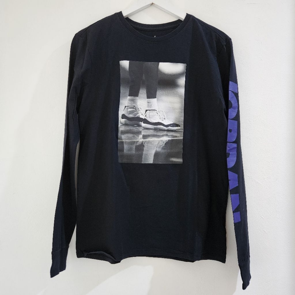 PRELOVED kaos tshirt lengan panjang AIR JORDAN 11 Concord Photoprint 100% original size M