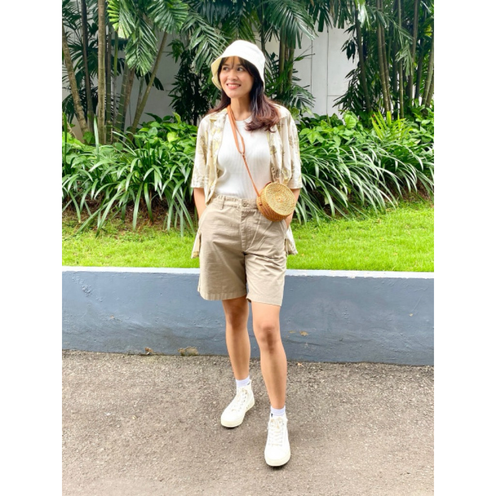 WOMEN Halter Neck Bra Top Sleeveless (Tank Top) Atasan Bra Kerah Halter Tanpa Lengan (Tank Top) UNIQ