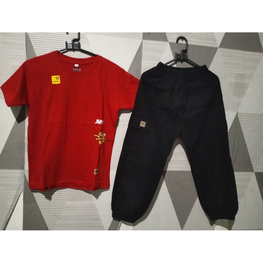 setelan kaos boomboobee