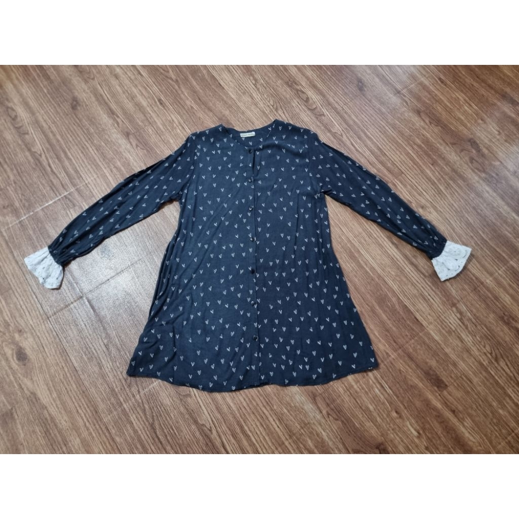 Atasan blouse vanilla hijab